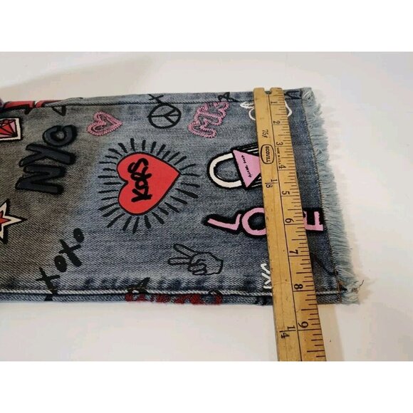 Michael Kors Graffiti Embroidered Cropped Jeans Women's Size 6 NYC HTF Hippie - Picture 10 of 10